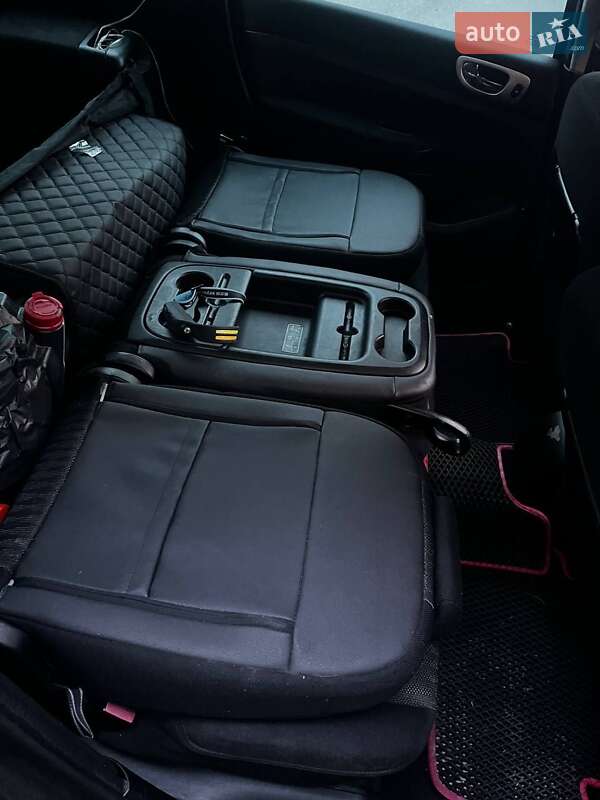 Универсал Peugeot 307 2007 в Киеве