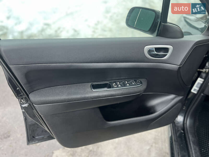 Универсал Peugeot 307 2004 в Хмельницком