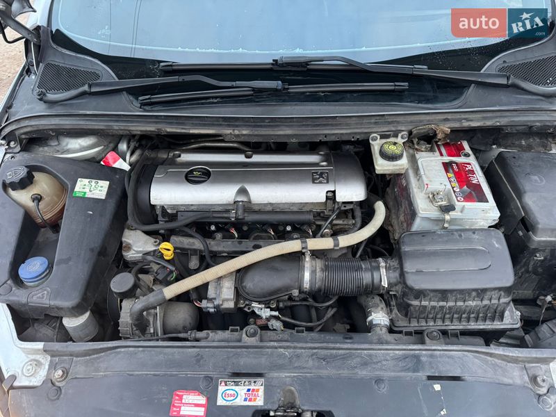 Кабриолет Peugeot 307 2003 в Полтаве