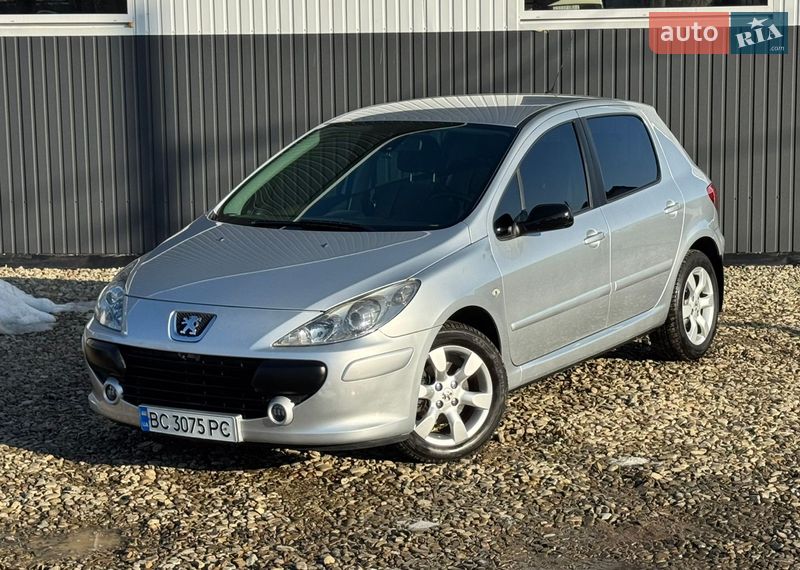 Хэтчбек Peugeot 307 2006 в Стрые