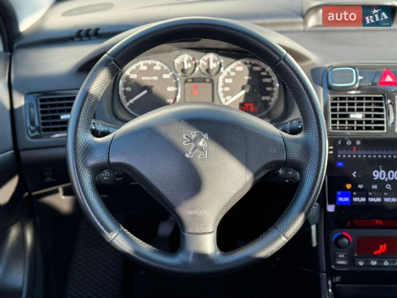 Хэтчбек Peugeot 307 2006 в Стрые