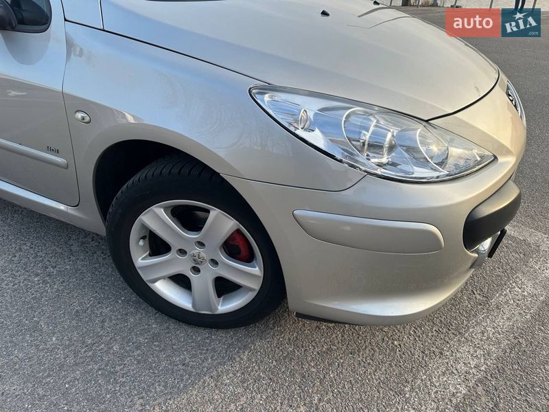 Универсал Peugeot 307 2005 в Киеве