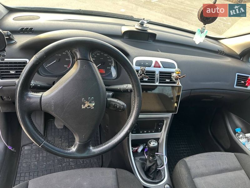 Универсал Peugeot 307 2005 в Киеве
