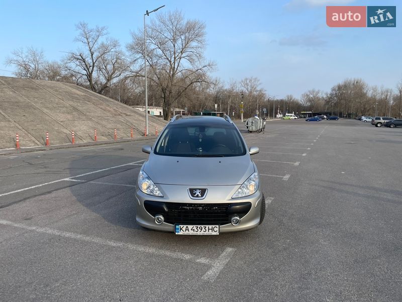 Универсал Peugeot 307 2005 в Киеве