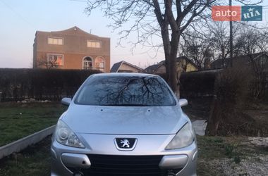 Хэтчбек Peugeot 307 2006 в Калуше