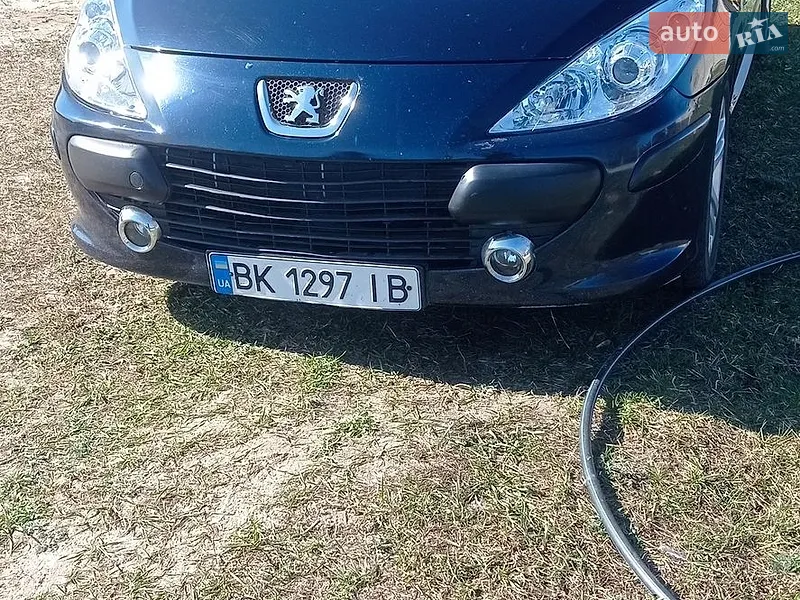 Peugeot 307