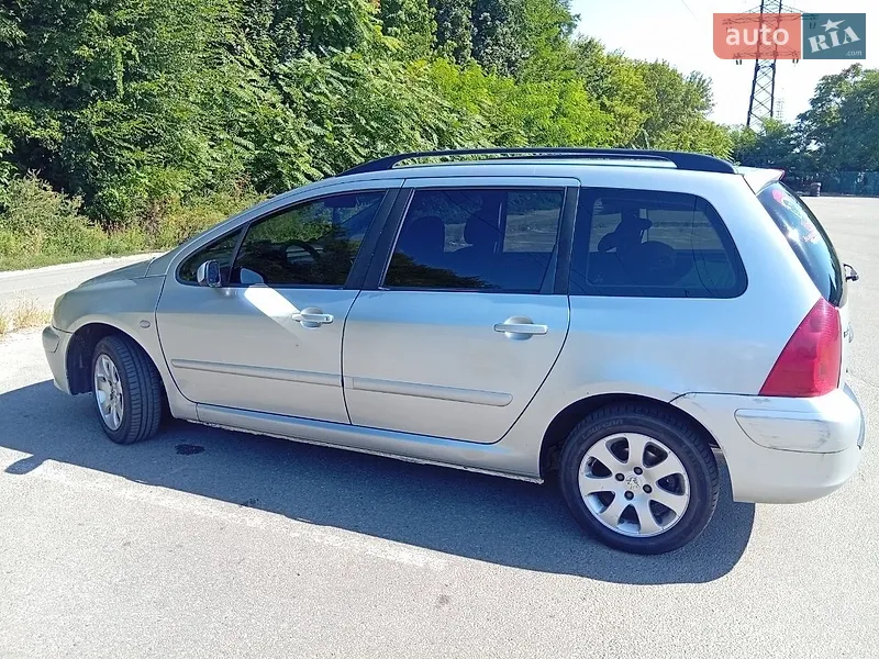 Peugeot 307