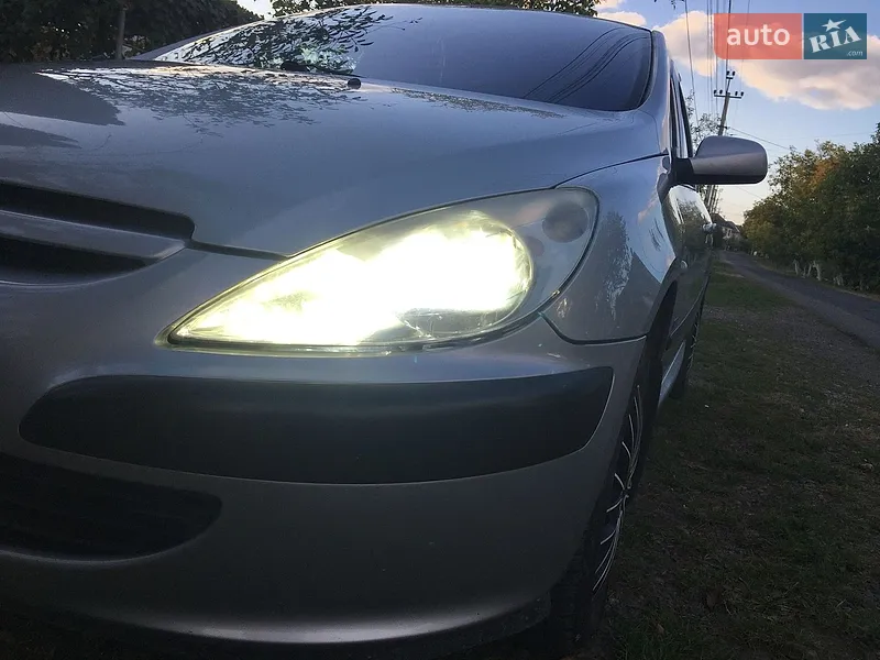 Peugeot 307 2001