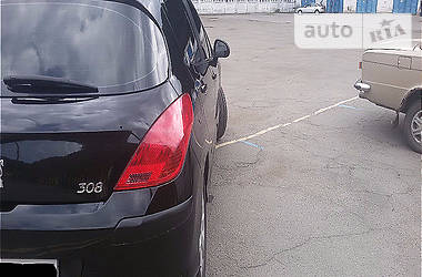 Хэтчбек Peugeot 308 2008 в Виннице