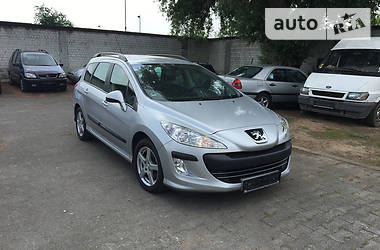 Универсал Peugeot 308 2010 в Стрые