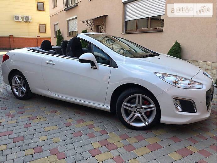 Кабриолет Peugeot 308 2011 в Мукачево