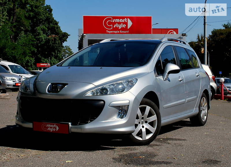 Универсал Peugeot 308 2011 в Киеве