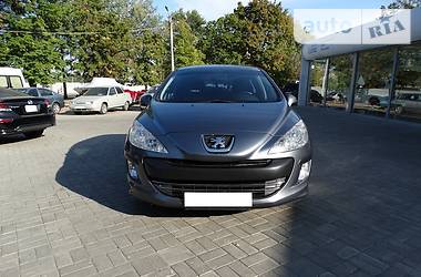 Хэтчбек Peugeot 308 2010 в Днепре