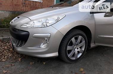 Хэтчбек Peugeot 308 2007 в Остроге