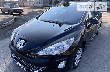 Универсал Peugeot 308 2011 в Тернополе