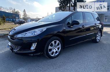 Универсал Peugeot 308 2011 в Тернополе