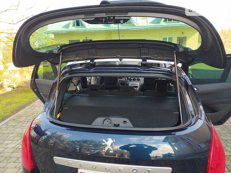 Універсал Peugeot 308 2010 в Івано-Франківську