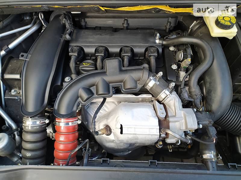 Універсал Peugeot 308 2010 в Івано-Франківську