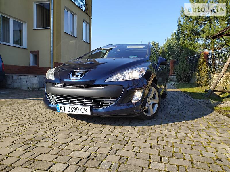 Універсал Peugeot 308 2010 в Івано-Франківську