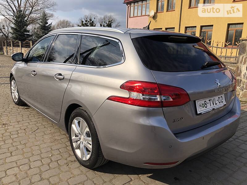 Універсал Peugeot 308 2014 в Бродах