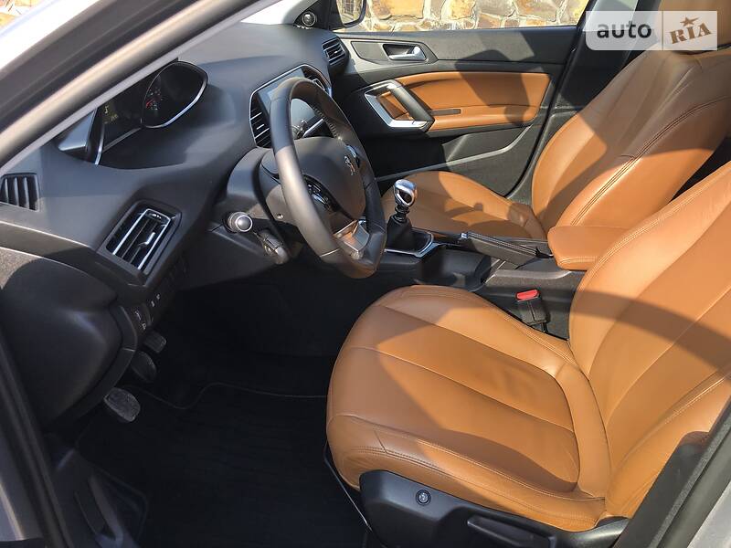 Універсал Peugeot 308 2014 в Бродах