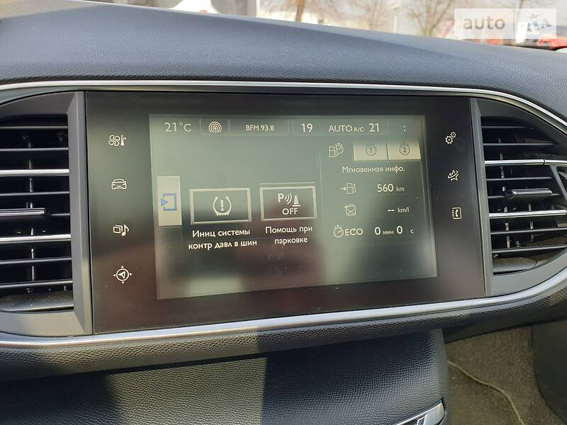 Универсал Peugeot 308 2015 в Киеве