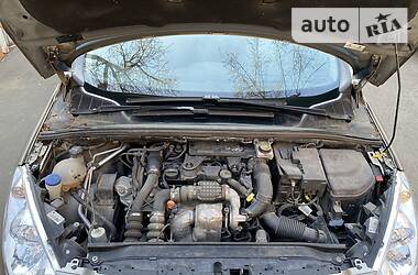 Хетчбек Peugeot 308 2012 в 