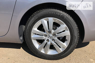 Універсал Peugeot 308 2016 в 