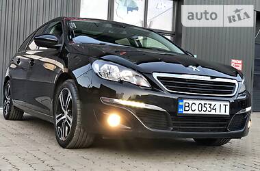 Универсал Peugeot 308 2015 в Стрые