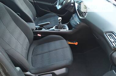 Універсал Peugeot 308 2014 в 