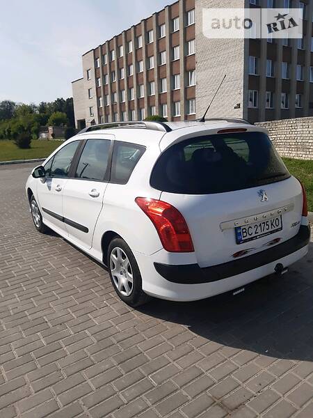 Універсал Peugeot 308 2010 в Львові