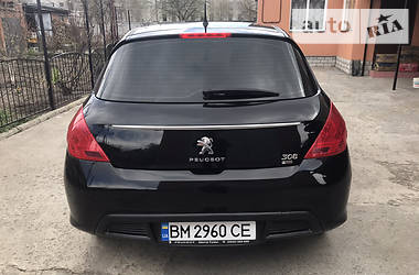 Хэтчбек Peugeot 308 2012 в Белополье