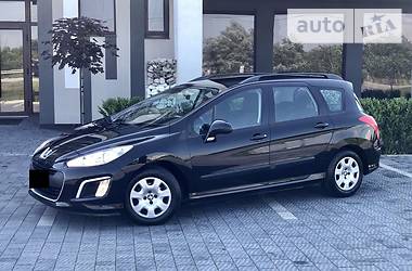 Универсал Peugeot 308 2014 в Стрые