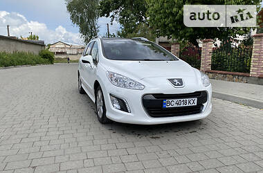 Универсал Peugeot 308 2012 в Львове