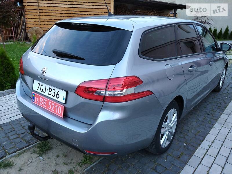 Універсал Peugeot 308 2015 в Стрию