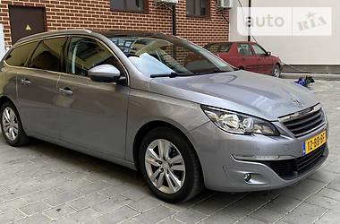 Универсал Peugeot 308 2014 в Стрые