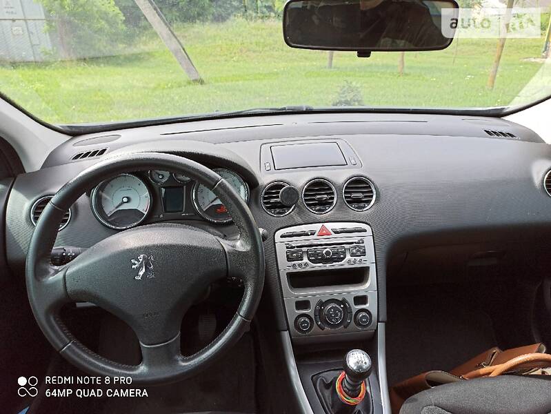 Хетчбек Peugeot 308 2010 в Маневичах
