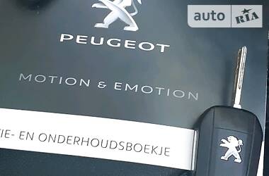 Универсал Peugeot 308 2015 в Белой Церкви