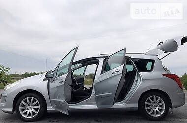 Універсал Peugeot 308 2008 в 