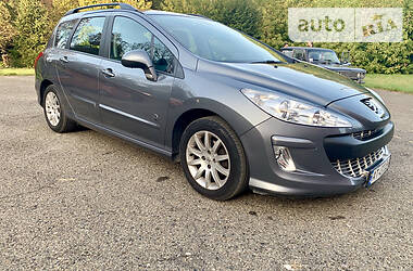 Универсал Peugeot 308 2010 в Бурштыне