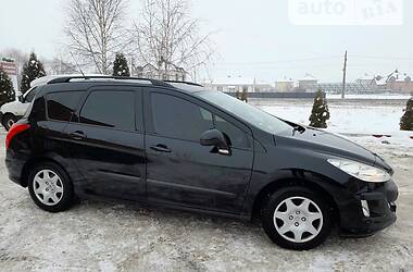 Универсал Peugeot 308 2010 в Черновцах