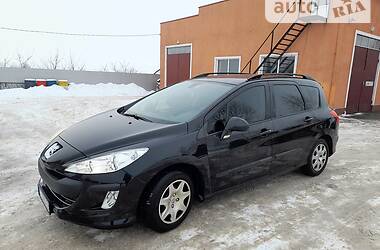 Универсал Peugeot 308 2010 в Черновцах