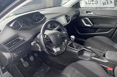 Універсал Peugeot 308 2015 в Петропавлівській Борщагівці