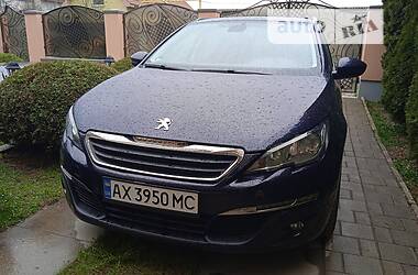 Універсал Peugeot 308 2015 в Ужгороді