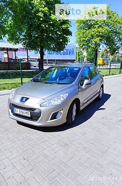 Хэтчбек Peugeot 308 2013 в Киеве