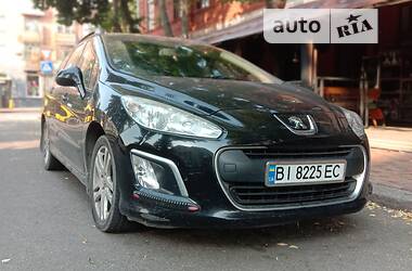 Універсал Peugeot 308 2011 в Полтаві