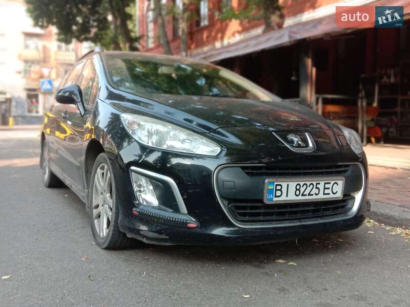 Peugeot 308 2011