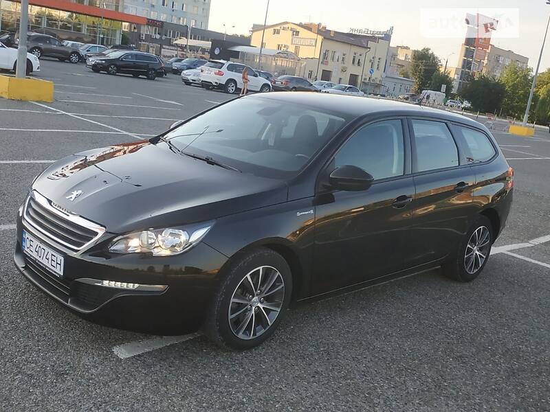 Универсал Peugeot 308 2015 в Черновцах