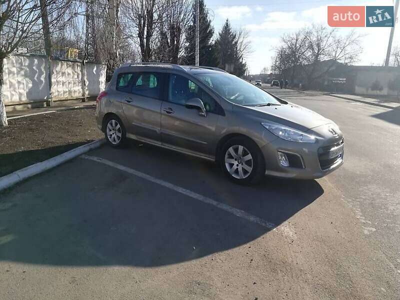 Універсал Peugeot 308 2012 в Подільську