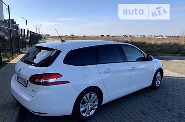 Універсал Peugeot 308 2015 в Луцьку